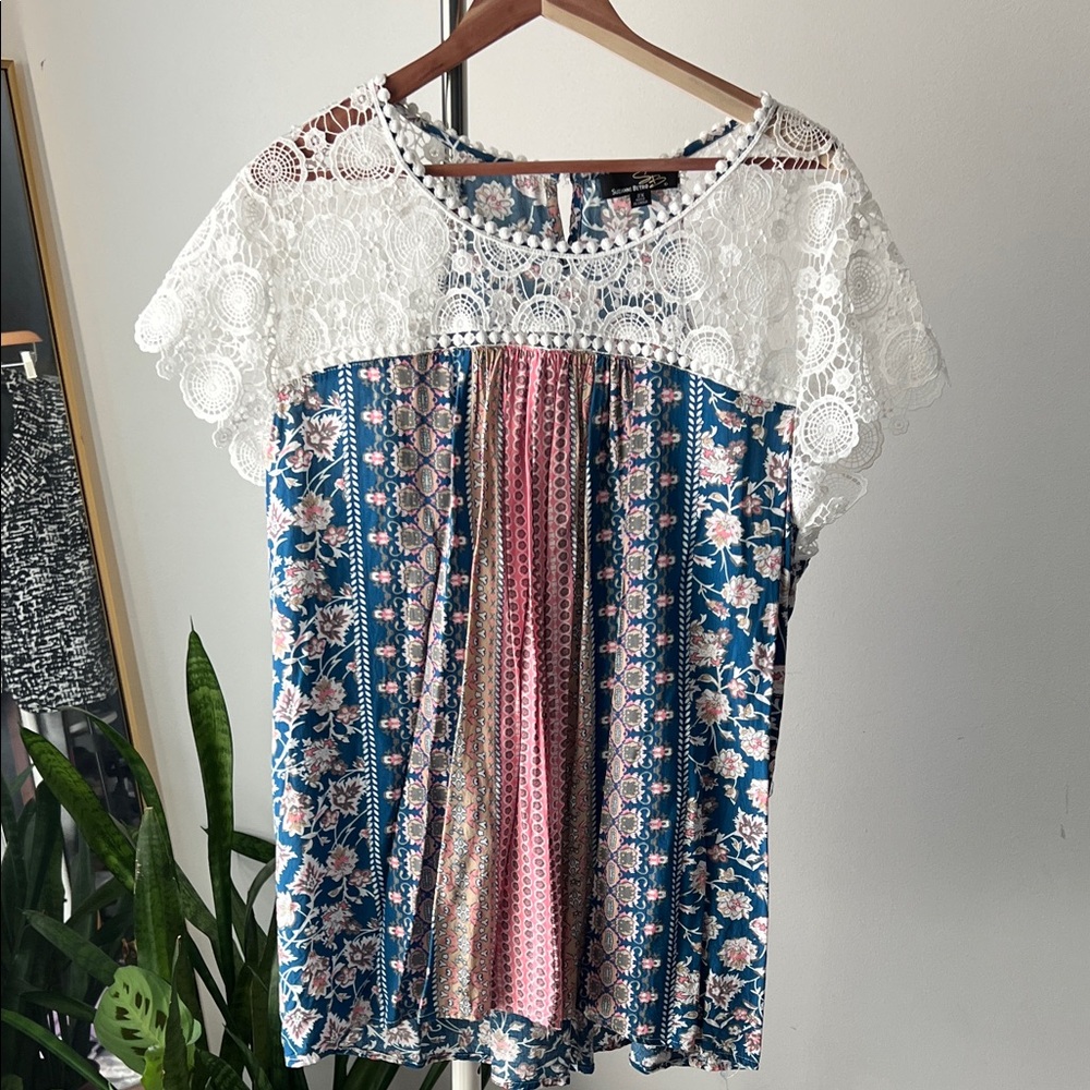 Suzanne Betro Floral Lace Blouse - Blue and Pink